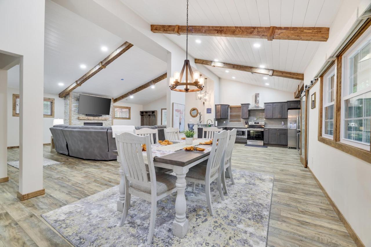 Whiskey Pines Retreat! Single Level Home, Outdoor Firepit, Ac, Bbq! Sleeps 9 In Lake Harmony! Екстериор снимка